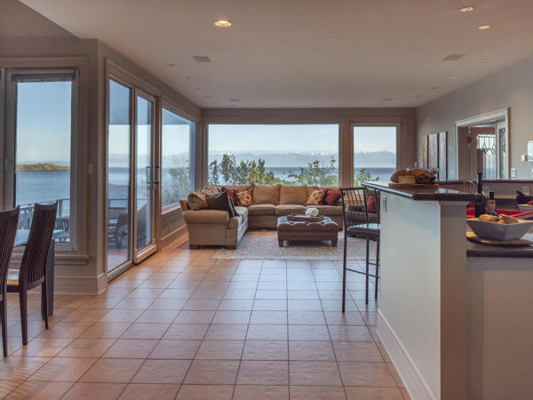 family room water view Bay